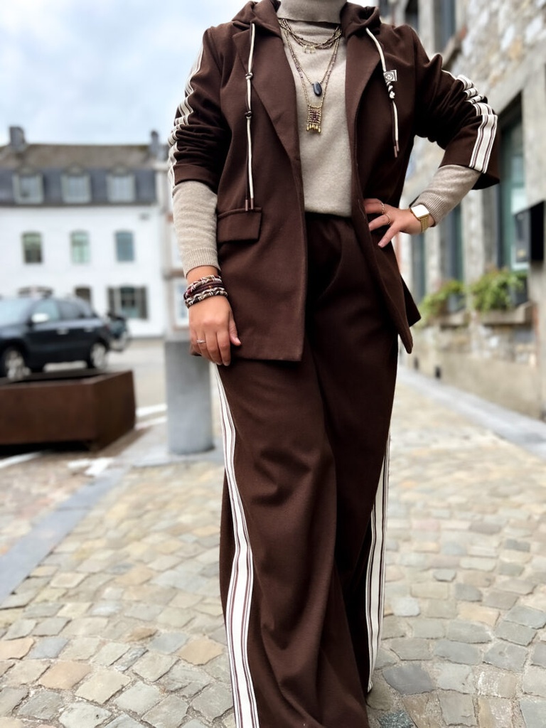 [257962-ens-Choco] Ensemble blazer oversize et pantalon large avec bandes latérales - chocolat